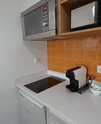 Health Village Aparthotel 3*